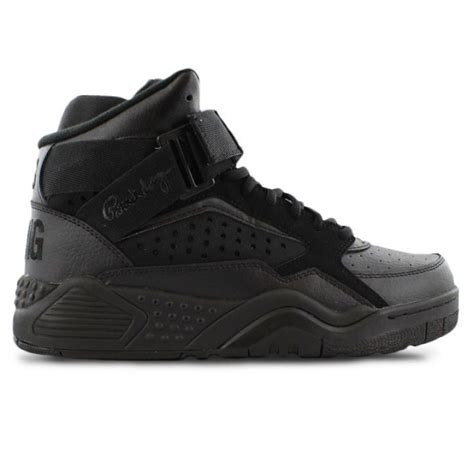hibbett shoes.